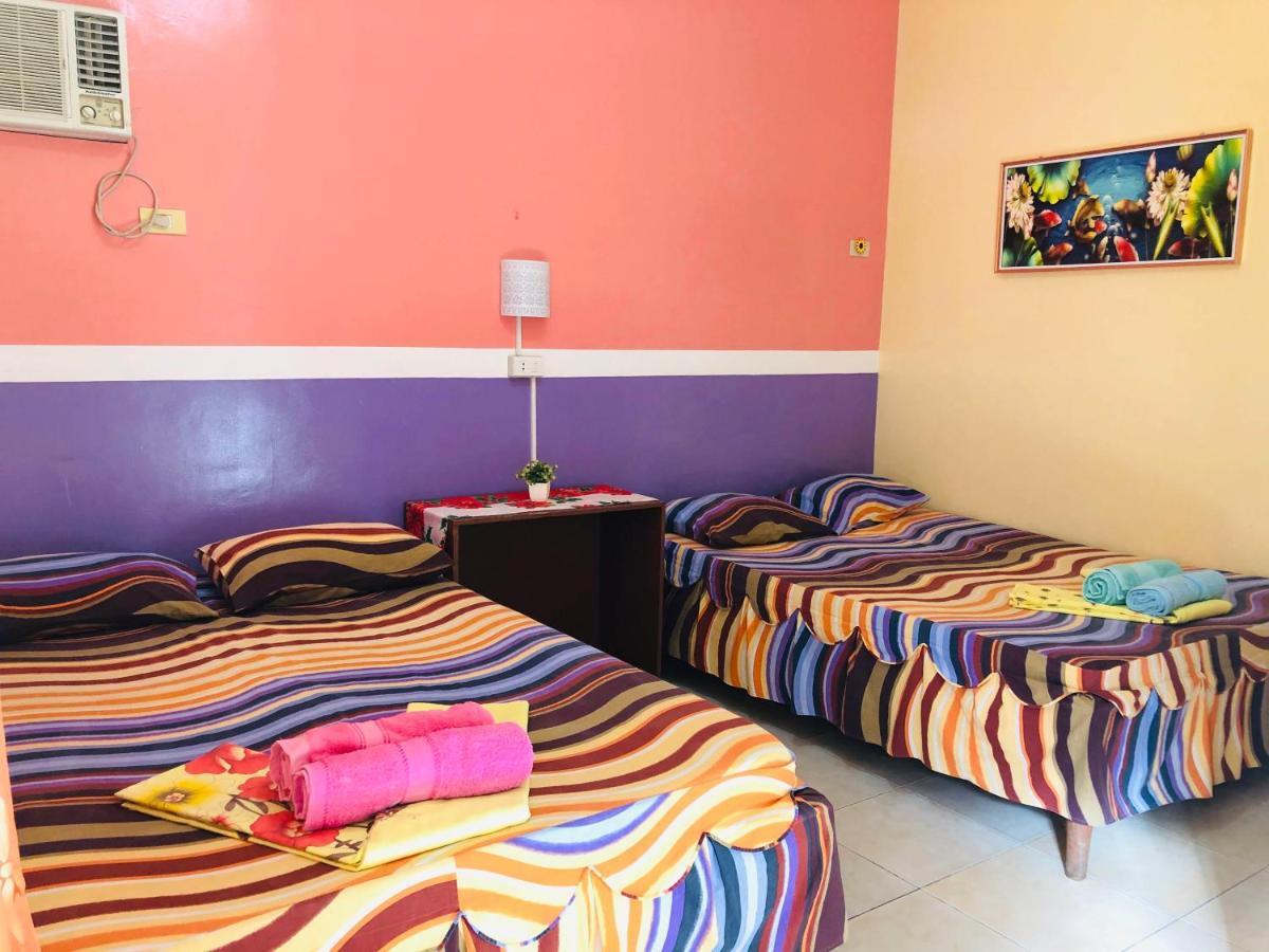 White Beach Lodge And Restaurant Puerto Galera Εξωτερικό φωτογραφία
